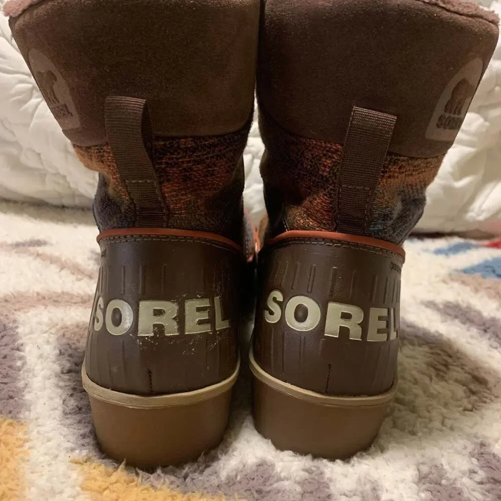 Sorel Tivoli II Tobacco Aztec Print Waterproof Suede Winter Boots